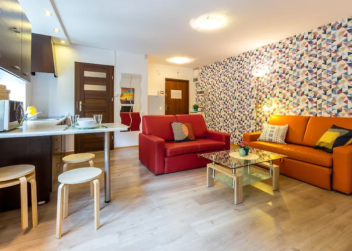 Wawel Cracow Old City s - Friendhouse s